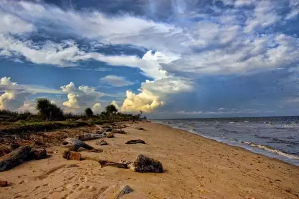 Bãi biển cuối Pandaran